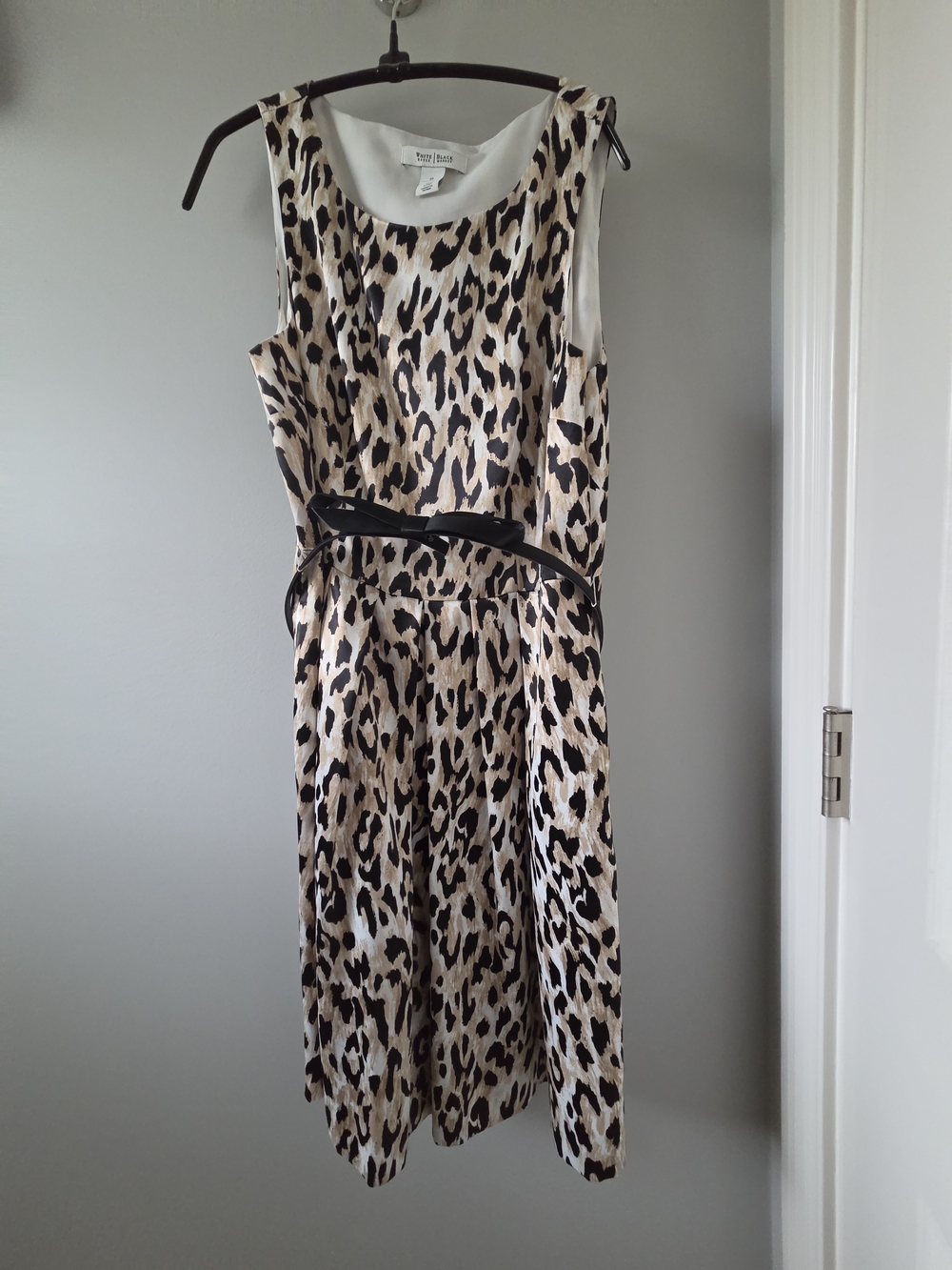 White House Black Market Beige and Black Leopard Print Sleeveless Dress